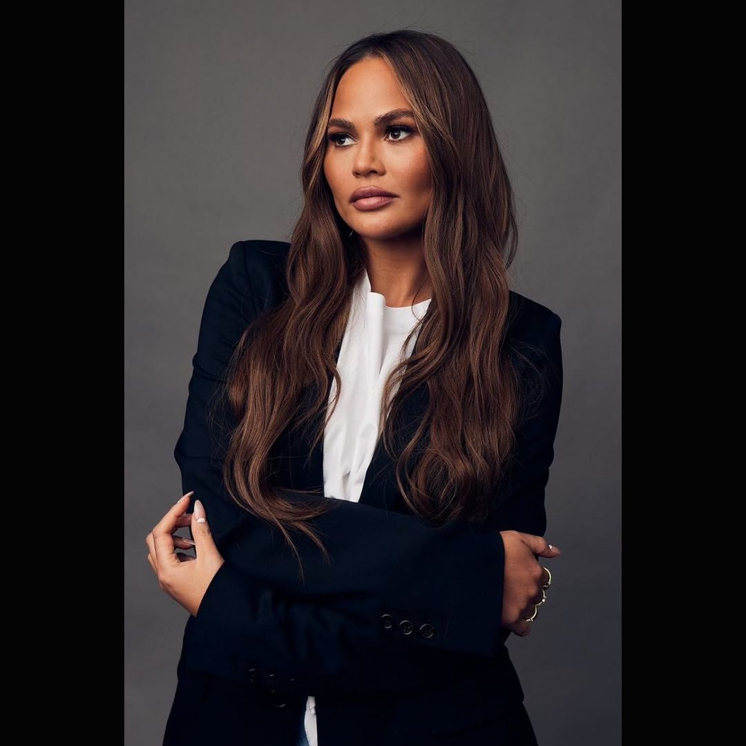Chrissy Teigen Age, Height, Wife, Family – Biographyprofiles
