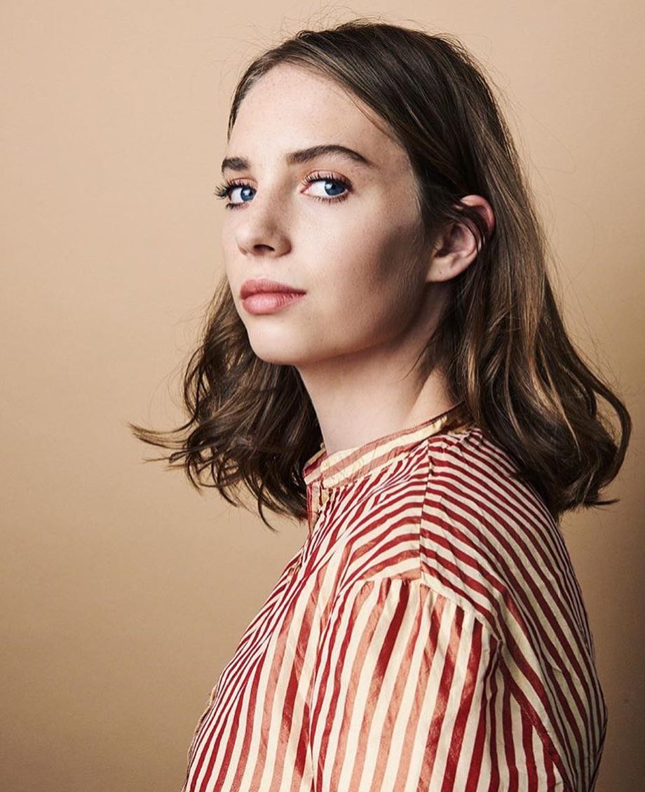 MAYA HAWKE  West Age, Height, Wife, Family – Biographyprofiles